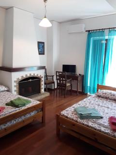 Alex Central City Accommodation - Laurio - 0