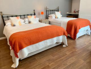 The Coast Yard B & B Chalet Hotel - Selsey - 6