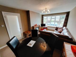 Spring Gardens Holiday Bungalow - Cayton - 7