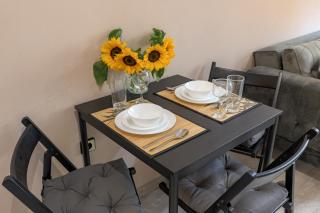 WILLY-ANDON APARTMENT - 4