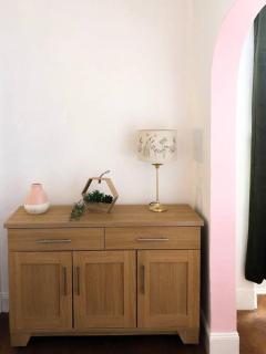 Light & Spacious Loch Lomond Apartment - 3