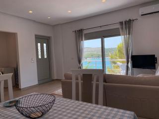 SEA VIEW Deluxe Private Villa - Ksamil - 9