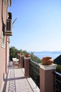 Εξοχική κατοικία με θέα στο Νησάκι Κέρκυρας - Vinglatoúrion - 4