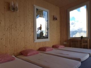 Berggasthaus First - Only Accessible by Cable Car - Grindelwald - 7