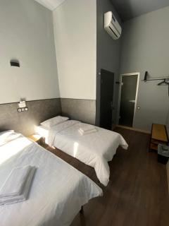 Lift Rooms - Derybasivska - Odessa - 2