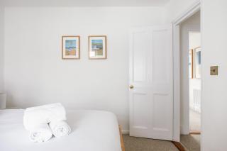 Cosy period cottage 2min walk to the beach - 8