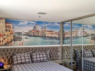 r-FLAT MOBILIADO, PARQUE FLAMBOYANT,GOIÂNIA,GARAGEM,LOCAÇÃO MINIMA 2 NOITES - 0