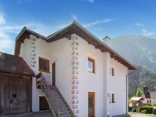 Cozy Holiday Home in Tyrol near Ski Area - Oetz - 5