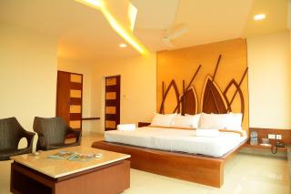 Annai in Saravana Bhavan Fine stay and Restaurant - Velankanni - 9
