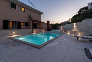 Apartment Villa Lavandula - Swimming pool view - Trogir - 8