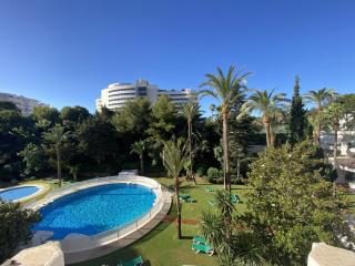 2 apartamentos muy luminosos con grandes terraza - Marbella - 8