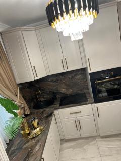 Golden Apartment - 5