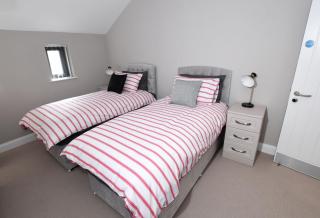 Homestead Hillsborough Guest Rooms - Hillsborough - 2