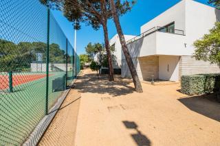 AM-3 LLAFRANC 8 PaX - 3