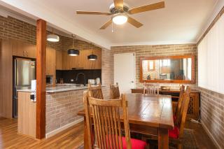 Flora Parade 6 - Tuncurry - 1