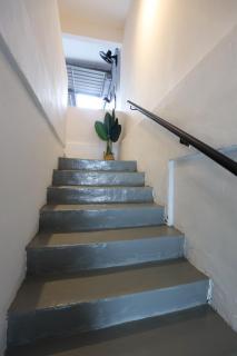 Cozy Homestay with Karaoke System & Pool Table - 2