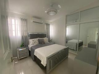 7DR Apt in Prime Location Near Monumental Area - Santiago de los Caballeros - 1