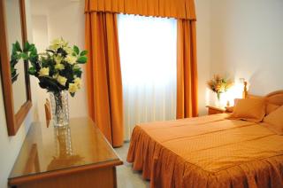 EmyCanarias Holiday Homes Vecindario - 2