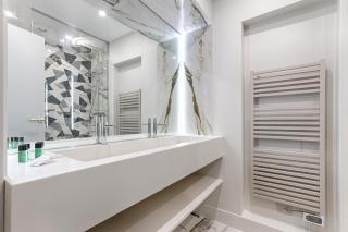 Unique Luxury Parisian flat 2BR/6P -Champs Elysées - París - 5