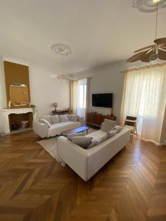 Appartement de maître T3 80m2 en plein centre. - Ajaccio - 3