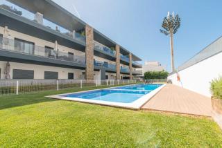 800m from the boat to Praia das Cabanas, with Pool, Terrace, Wifi and air con - 6