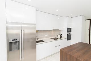 Cabanas Apartment with Pool Terrace 800m to Beach Ferry - 8