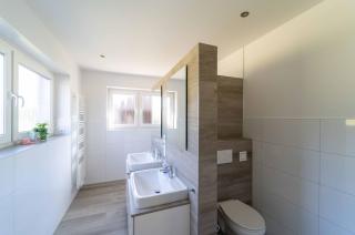Seevilla am See mit Sauna, Kamin, privatem Steg und Seezugang - Barßel - 6