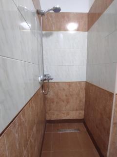 Joni's Small Condo - Golem - 2