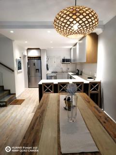 Modern & Luxurious Beachfront Villa - Ballito - 7