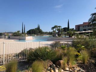 Le Domaine Du Golf YourHostHelper - Roquebrune-sur-Argens - 8