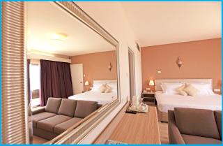 Poseidonia Beach Hotel - 9
