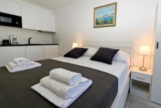 Apartment Princess Maria - free garage - 4