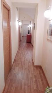 Scario Sunny Apartment in centro - 3