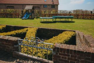 de Paardenstal - Retranchement - 3