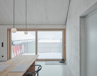 Urban Alpine Penthouse with Lake View - 2