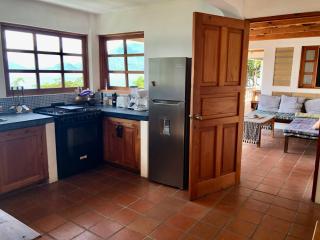 Rustic Charm and Breathtaking Views 'Casita' - Santa Cruz La Laguna - 5