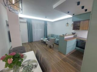 Apartment Sara with seaview - Budva - 4