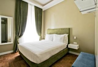 The river corner - Roma - 9