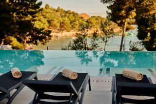 Colentum Resort Murter - Murter - 9