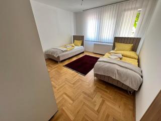 Prishtina Sunny Hill - 2 bedroom's 2 dining rooms - 4
