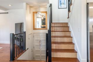 Chamonix 24 is a 2bed plus loft 3 bath Upgraded Canyon Ldge Nearly Ski in Ski Out Sleeps 8 - Mammoth Lakes - 6