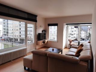 Lichtrijk en comfortabel hoekappartement met gratis parking en zeer centraal gelegen - Comme Chez Soi - Ostenda - 6