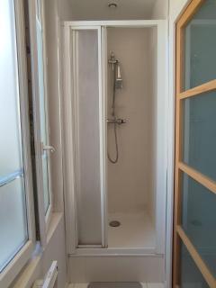 PARIS AUTHENTIC HOUSE Small, bright and calm studio - París - 4