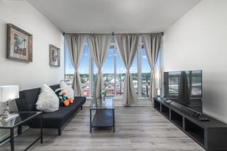 Mountain view-2br condo near U of C/CTrain/Mall - Calgary - 0