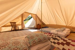 Wood Cabin & 4 Large Bell Tents - Hapus Hideaway - Abergele - 4