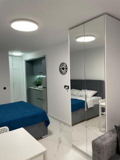 Deluxe Pool Apartment 3 - Petrovac - 8