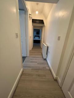 Entire One Bedroom Flat, 9 - 1
