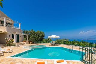 Villa Kokokilas by Villa Plus - Karyótikon - 2