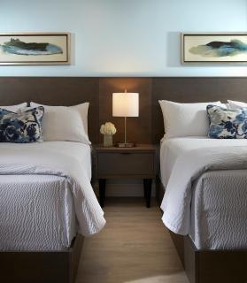 The Pointe Hotel - 6
