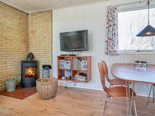 4 person holiday home in Aakirkeby-By Traum - 7